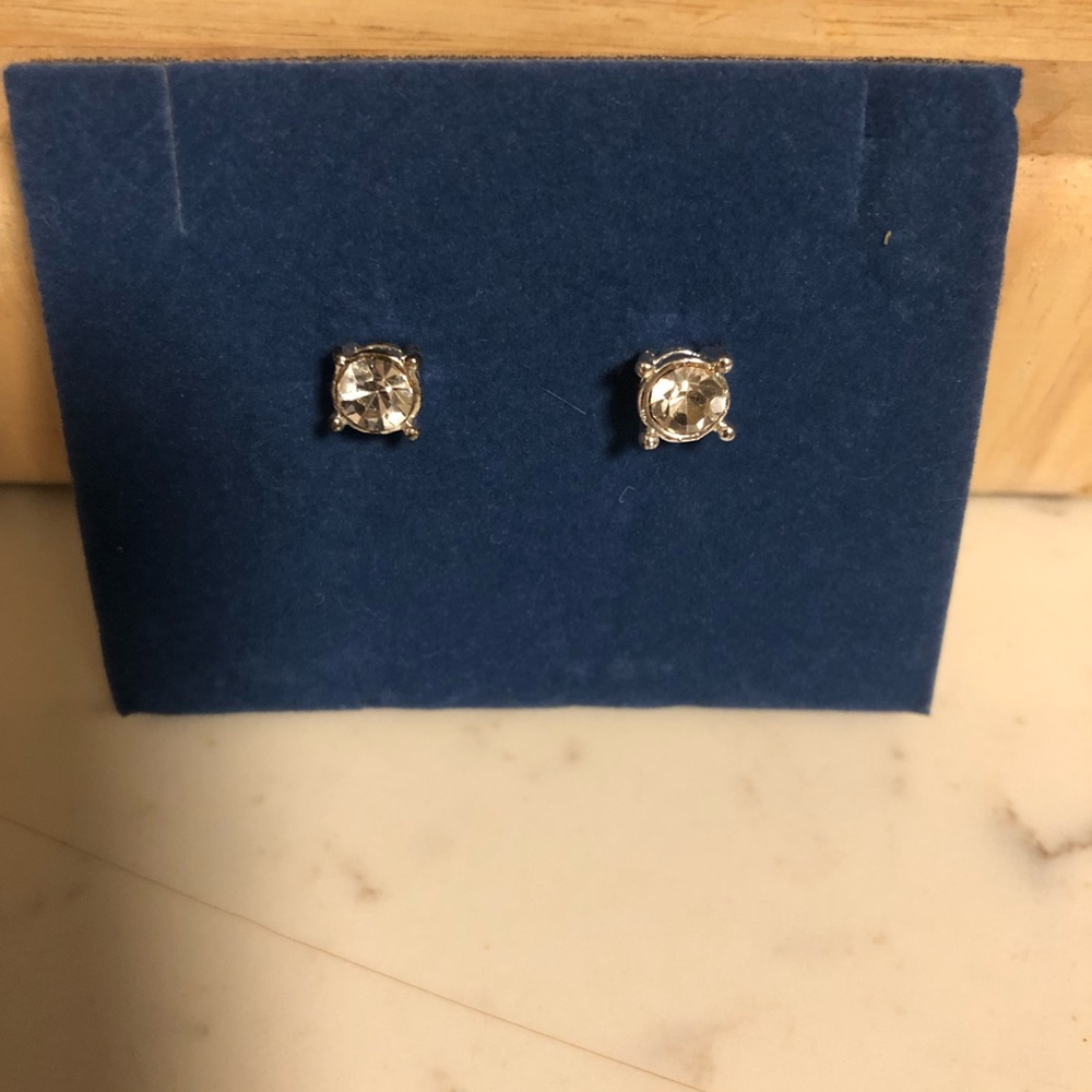 🍒5/$25🍒studded earrings
